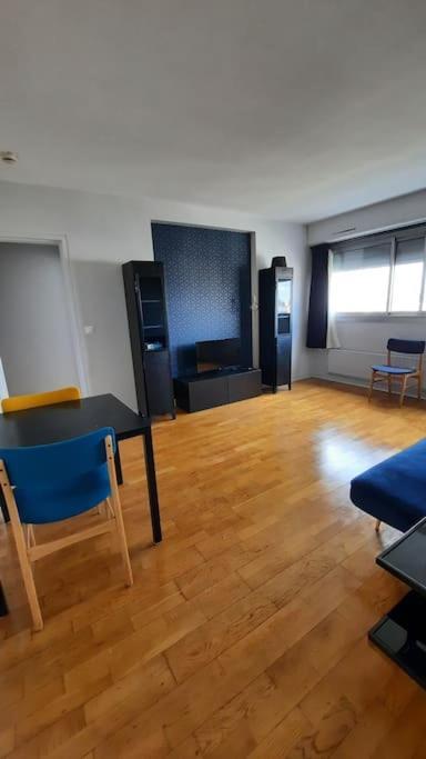 Appartement 2 Pieces Tres Lumineux La Garenne-Colombes Eksteriør billede